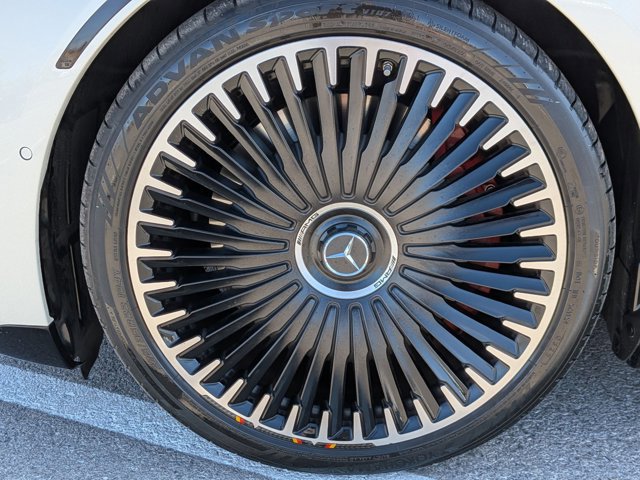 Used 2022 Mercedes-Benz EQS AMG AMG EQS image 24