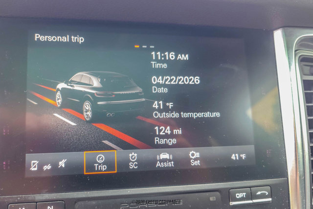 Used 2017 Porsche Macan S AWD/4WD image 28