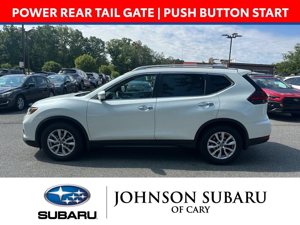 Used 2018 Nissan Rogue SV w/ Sun & Sound Touring Package FWD image 5