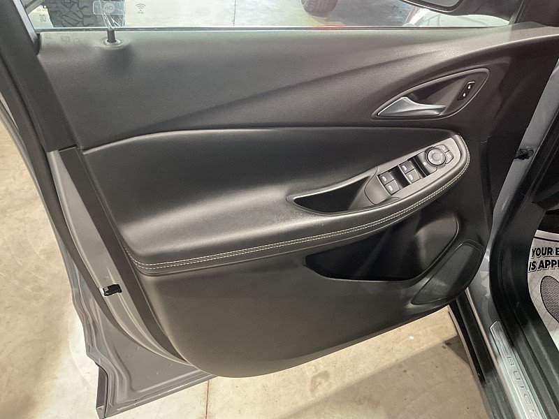 Used 2023 Buick Encore GX Preferred w/ Cold Weather Comfort Package image 10