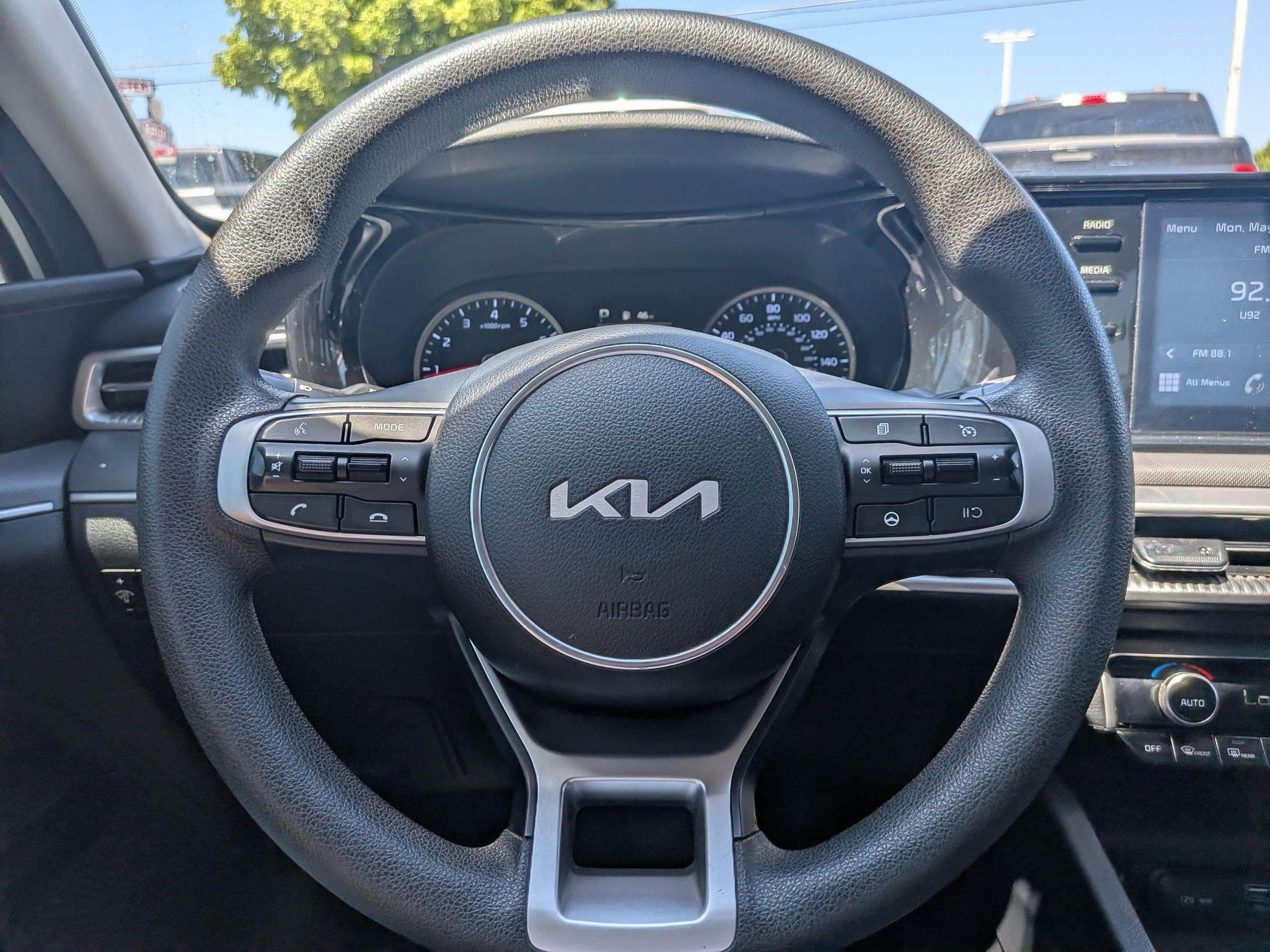 Used 2023 Kia K5 LXS FWD image 17