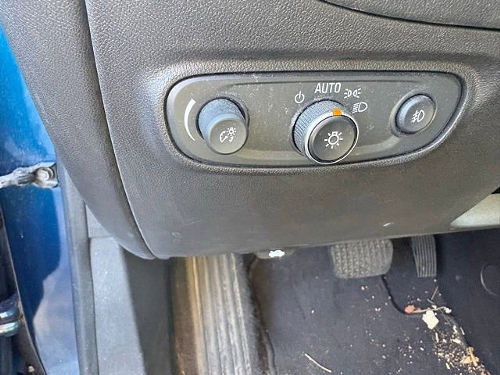 Used 2020 Chevrolet Equinox LT AWD/4WD image 9