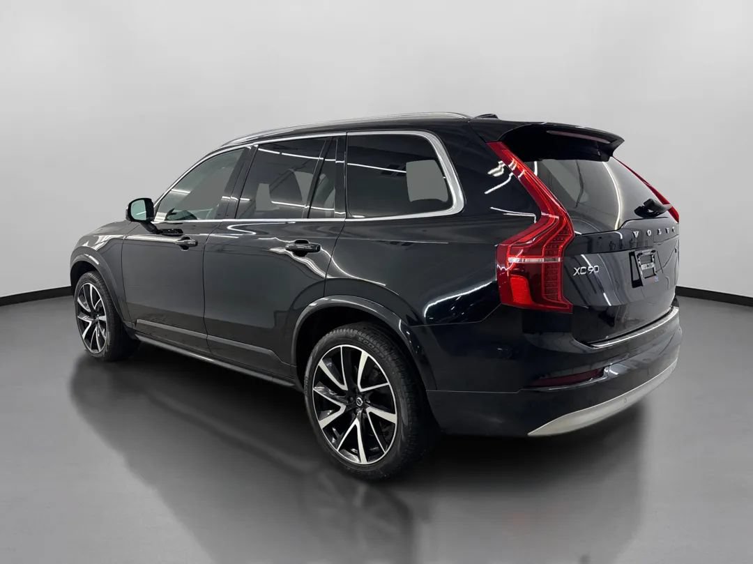Used 2022 Volvo XC90 T6 Momentum w/ Advanced Package AWD/4WD image 7