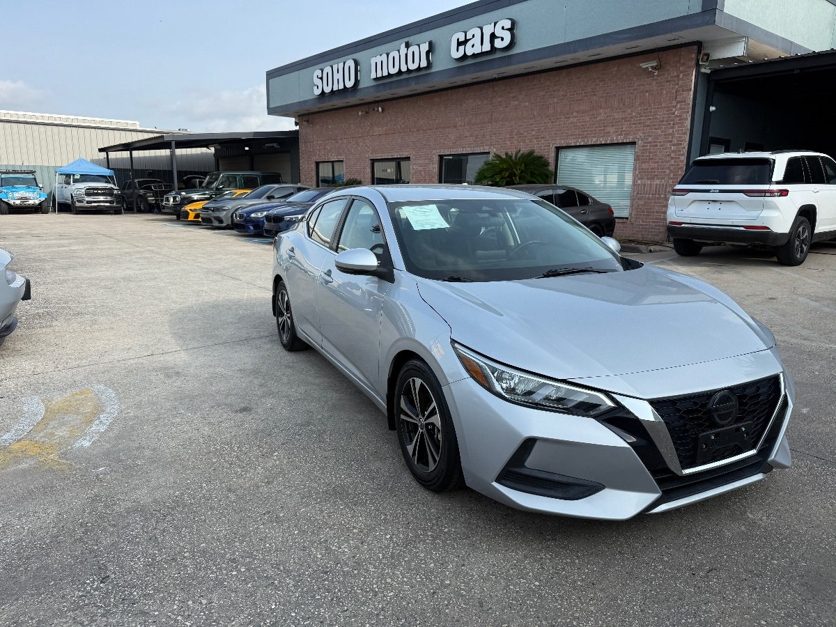 Used 2020 Nissan Sentra SV w/ Trunk Package FWD image 2