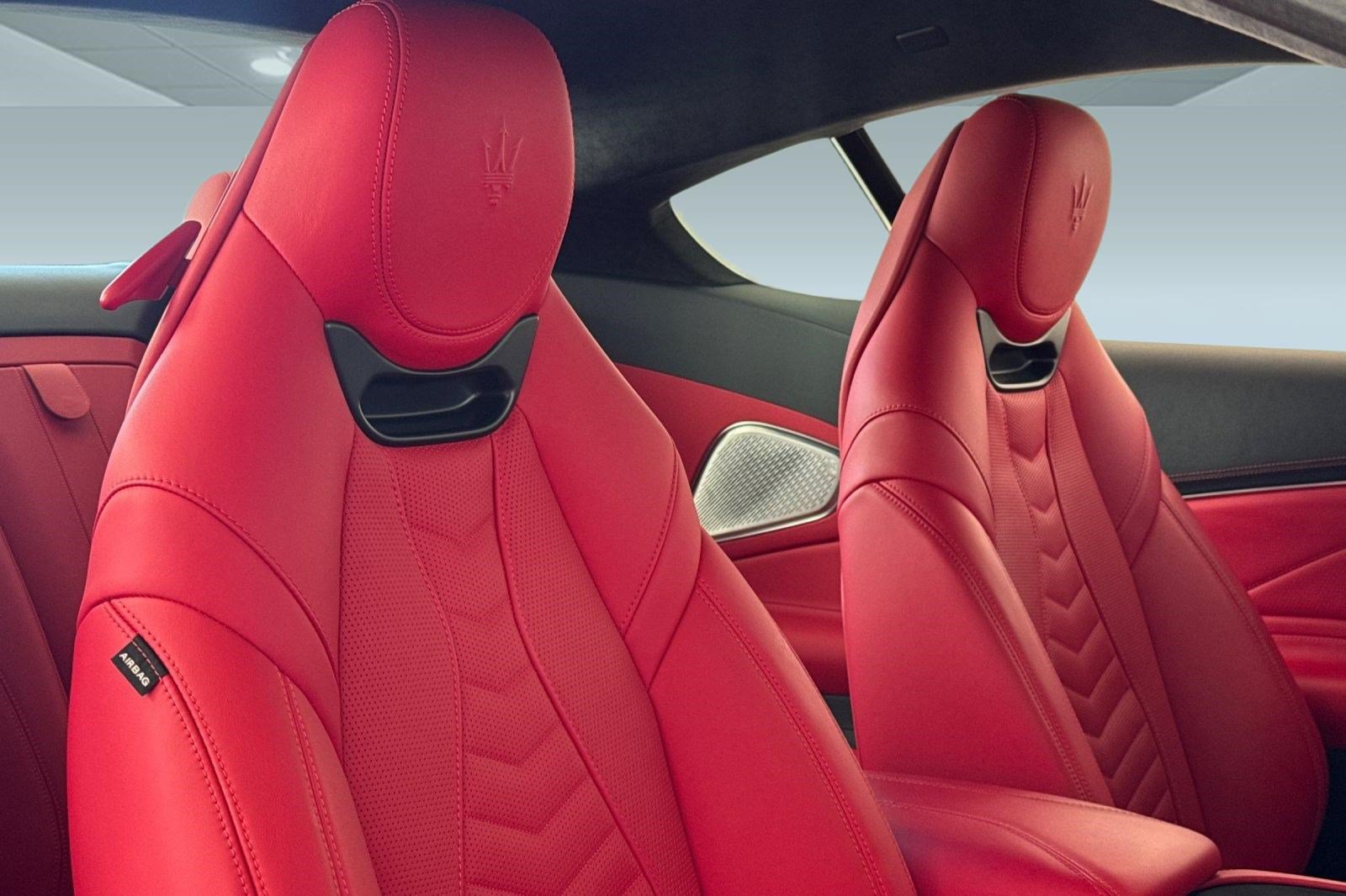 Used 2024 Maserati GranTurismo Trofeo AWD/4WD image 33