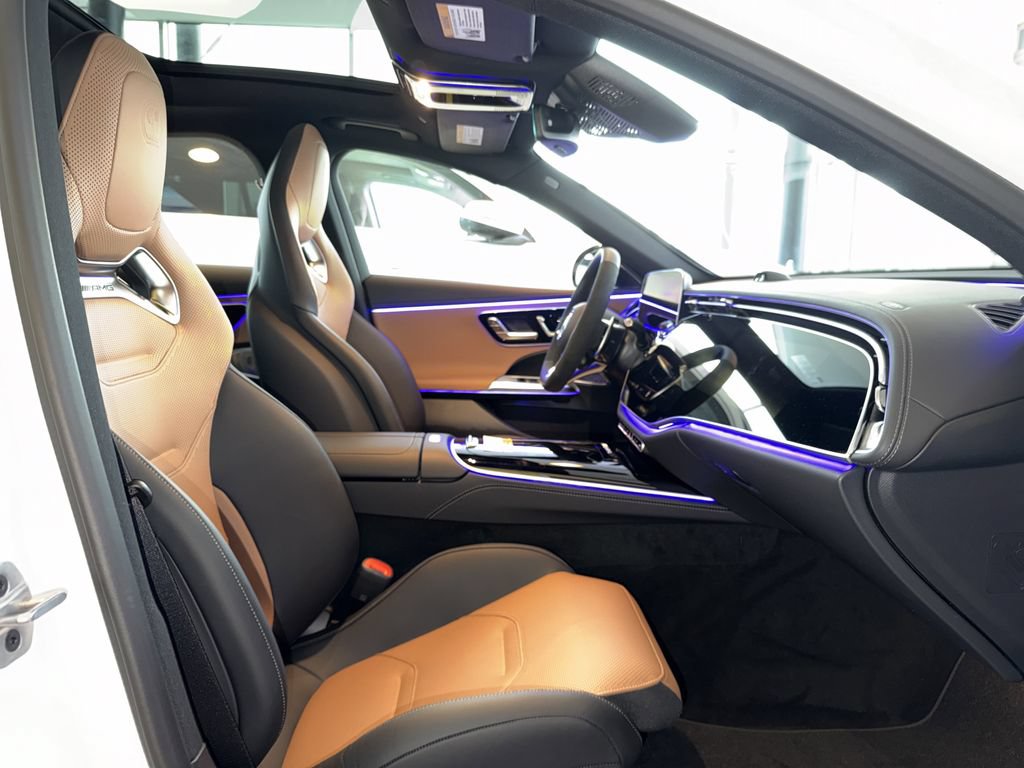 New 2026 Mercedes-Benz E 53 AMG e 4MATIC Sedan image 15