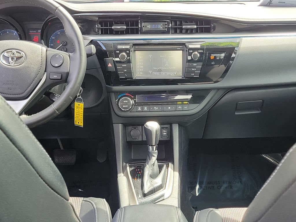 Used 2015 Toyota Corolla S FWD image 15