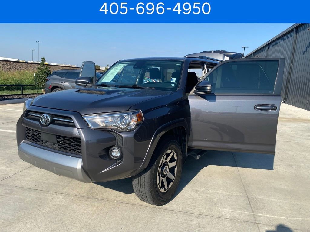 Used 2022 Toyota 4Runner TRD Off-Road image 11