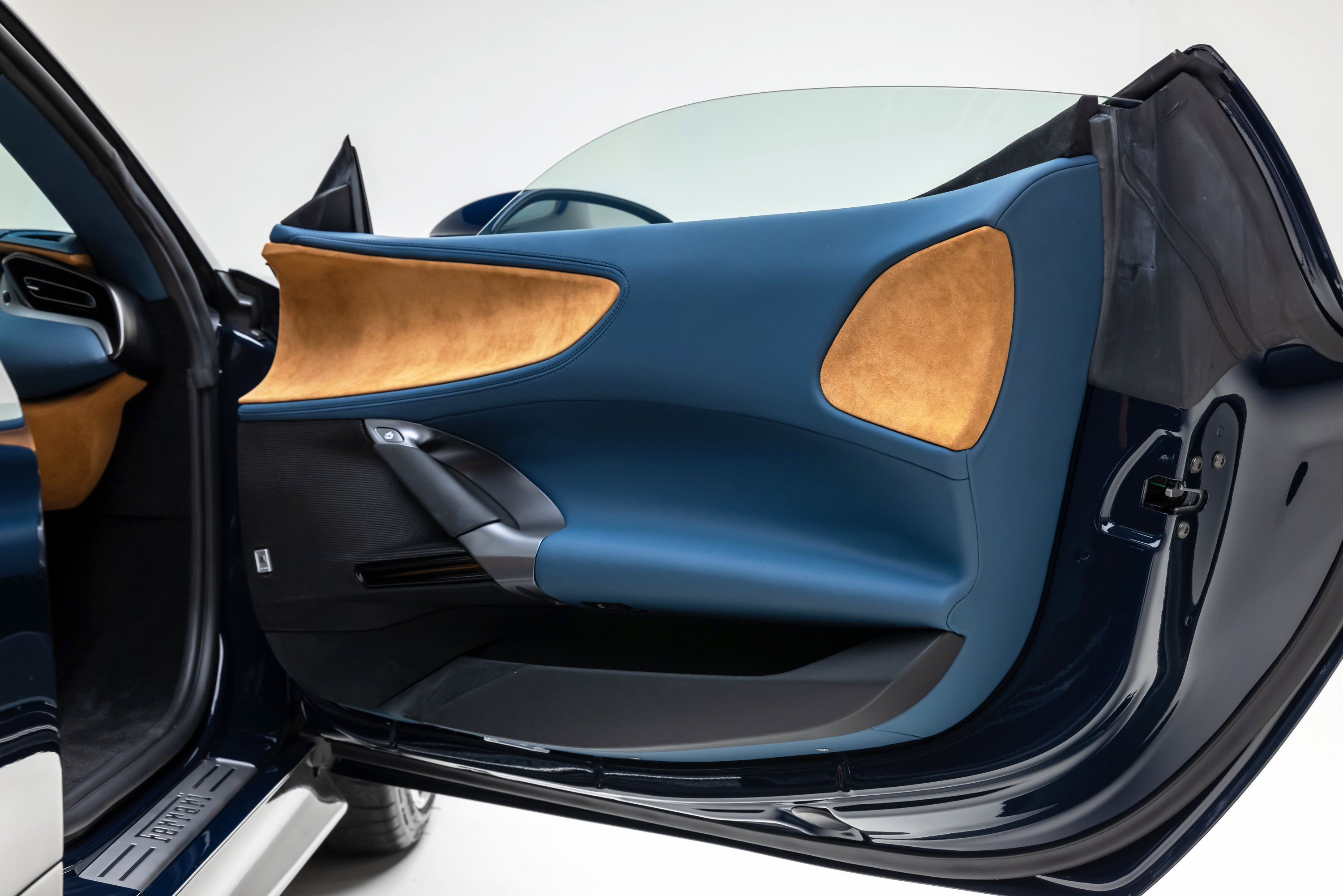 Certified 2023 Ferrari SF90 Stradale image 27