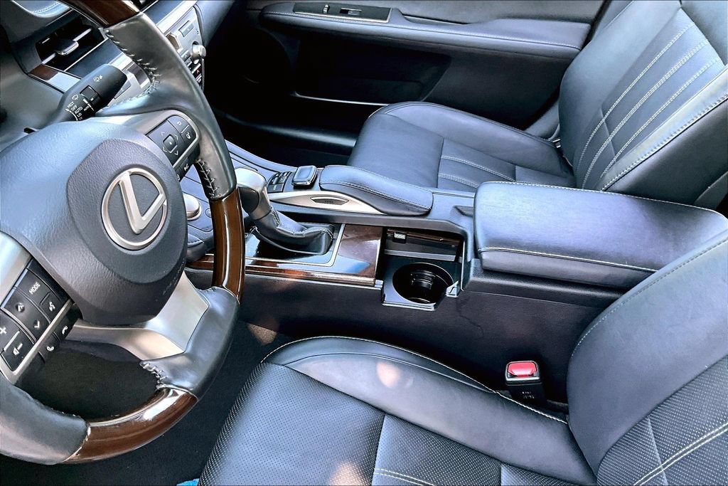 Used 2017 Lexus ES 350 w/ Luxury Package FWD image 16