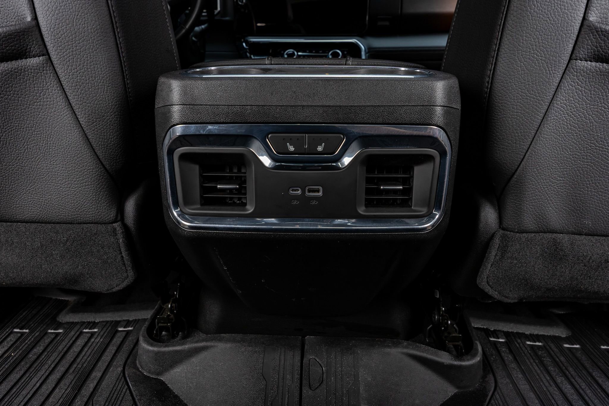 Used 2024 GMC Sierra 2500 Denali w/ Denali Reserve Package image 33