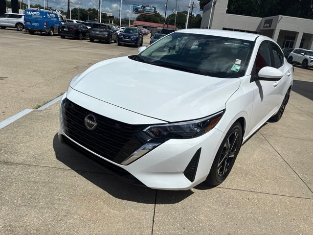 Used 2024 Nissan Sentra SV FWD image 3
