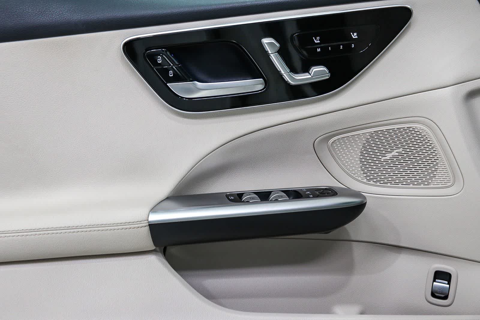 Certified 2024 Mercedes-Benz C 300 Sedan image 22