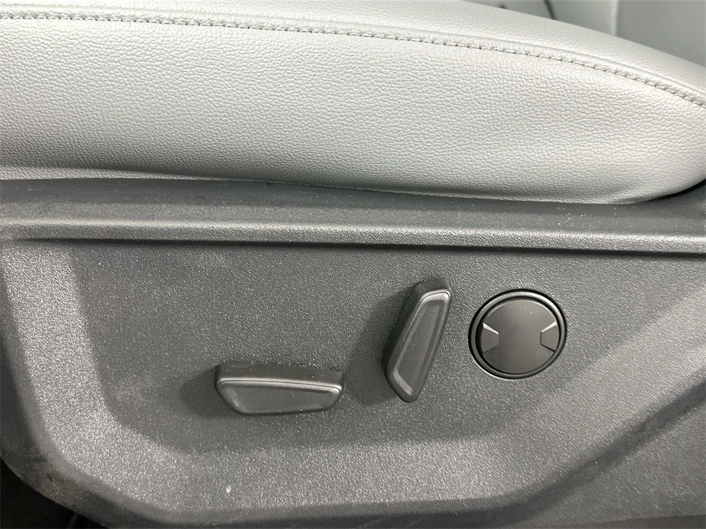 New 2025 Ford F150 Lightning Flash image 21