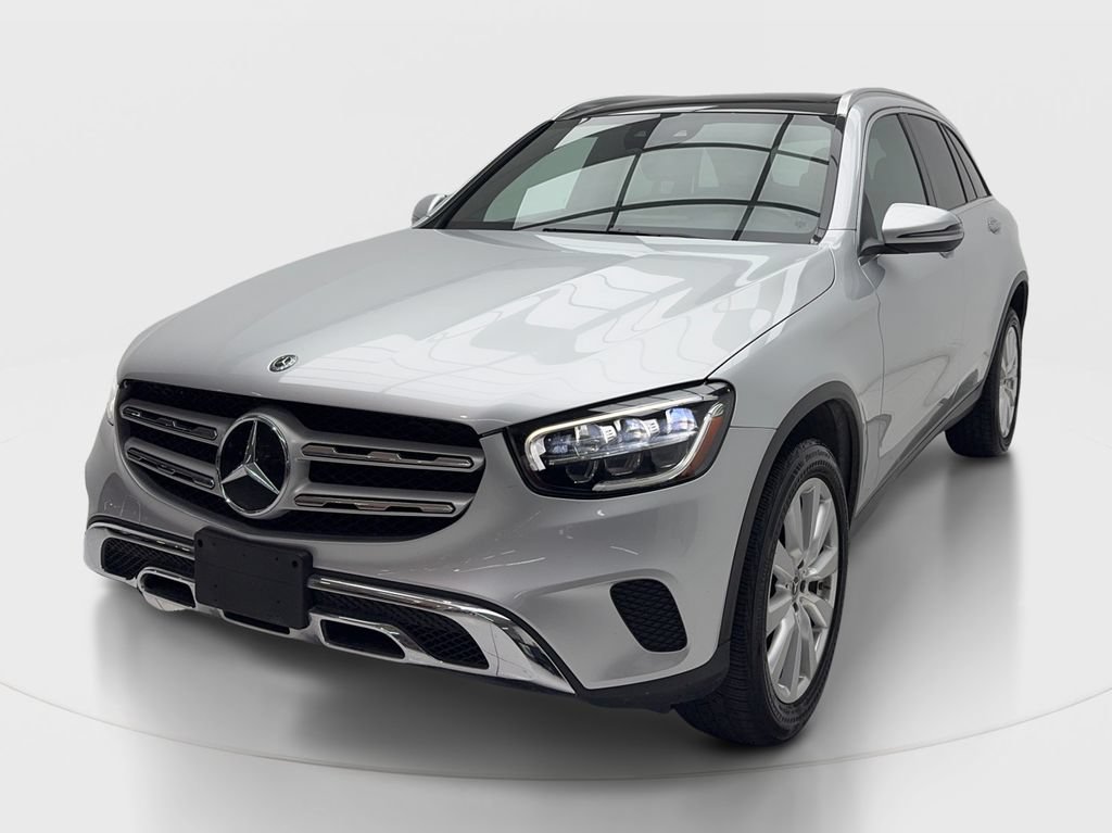 Used 2020 Mercedes-Benz GLC 300 4MATIC image 4