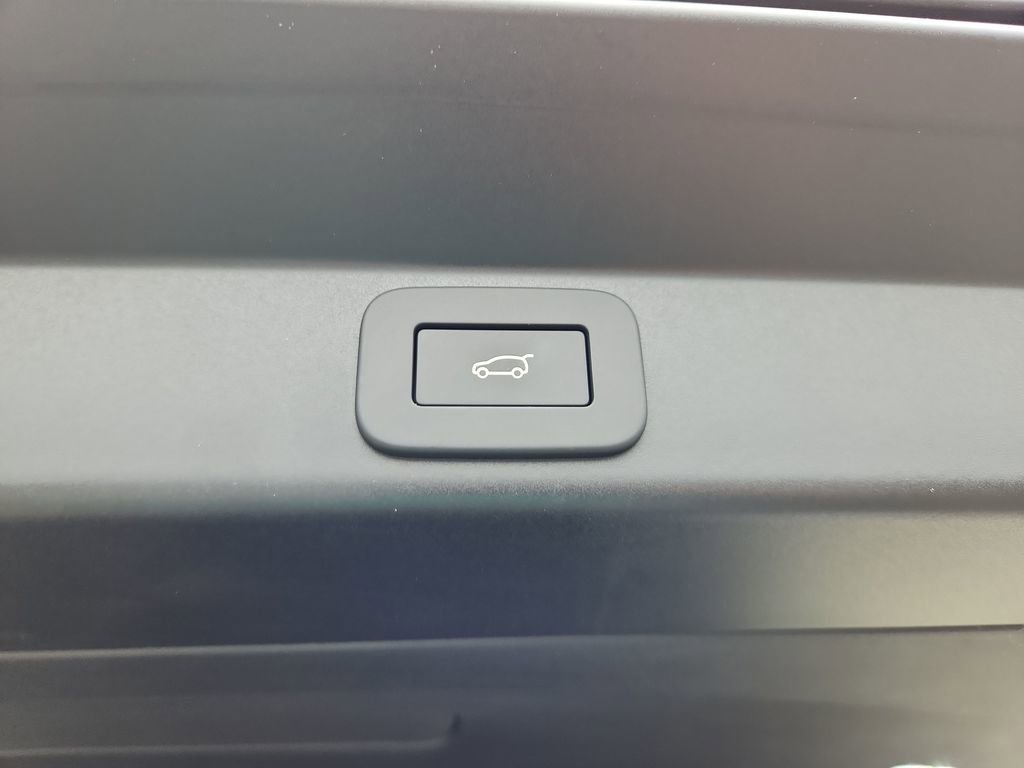 New 2026 Land Rover Range Rover Sport SE AWD/4WD image 14
