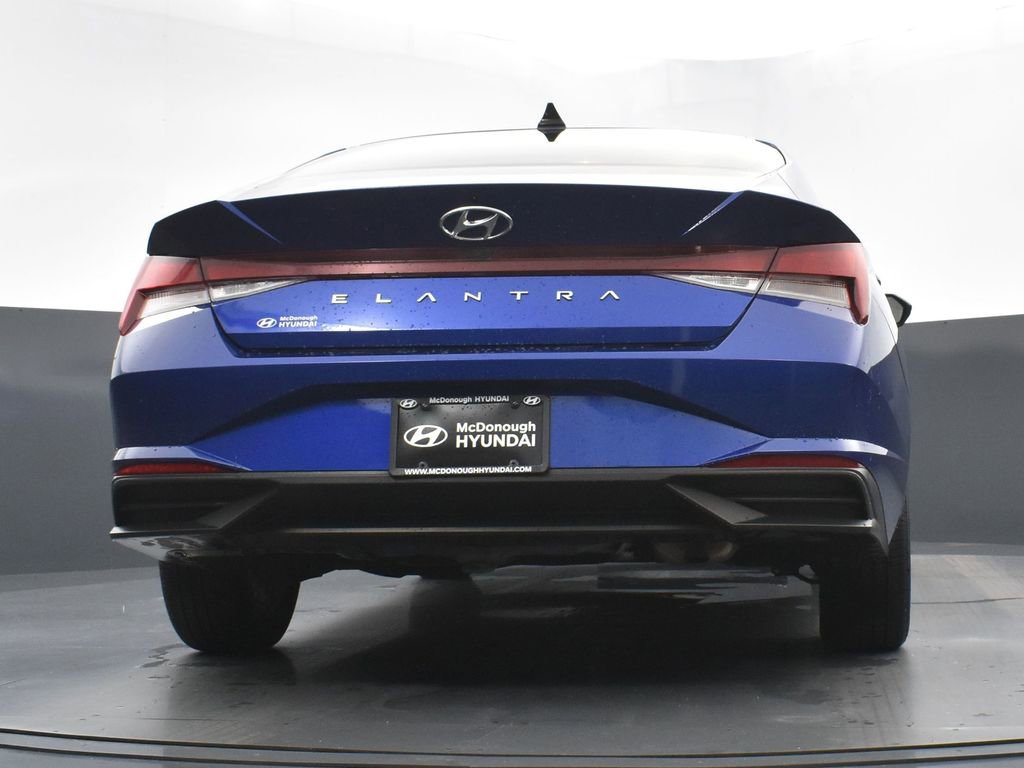 Used 2023 Hyundai Elantra SEL image 23