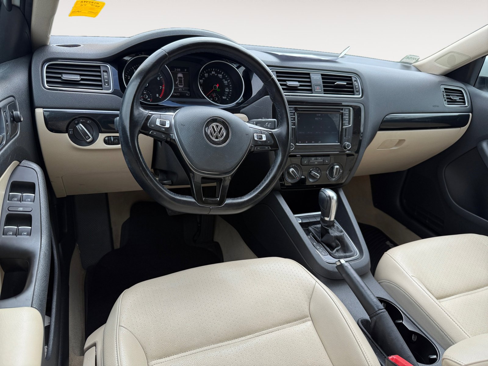 Used 2016 Volkswagen Jetta SEL w/ Lighting Package FWD image 15