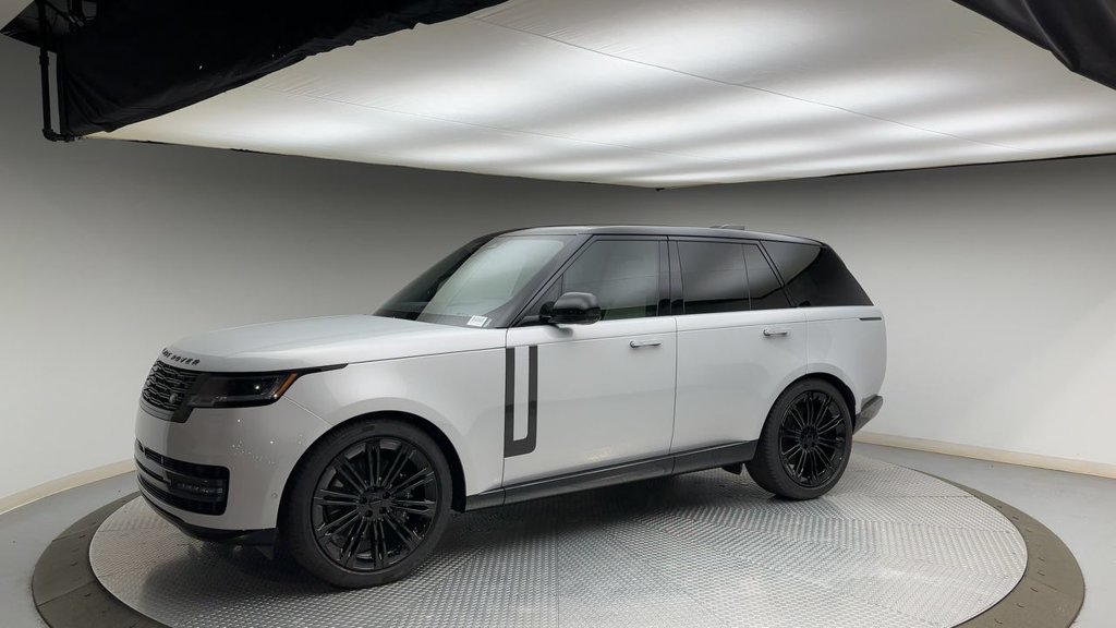 Certified 2026 Land Rover Range Rover SE AWD/4WD image 6