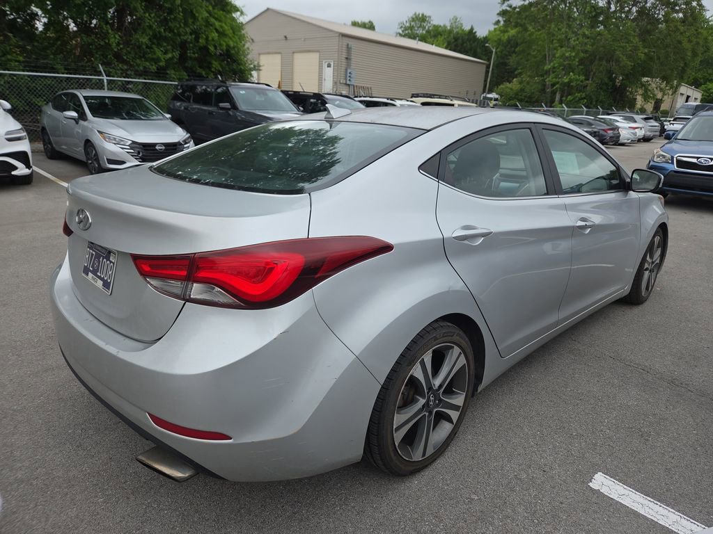 Used 2015 Hyundai Elantra Sport w/ Option Group 04 FWD image 5
