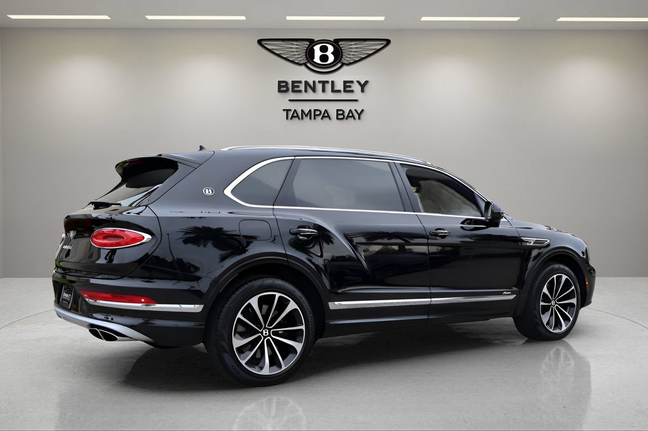 Used 2025 Bentley Bentayga Extended Wheelbase AWD/4WD image 9