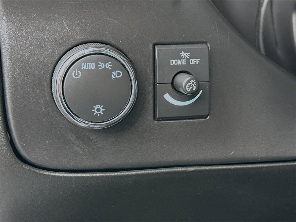 Used 2023 GMC Savana 2500 w/ Driver Convenience Package image 10