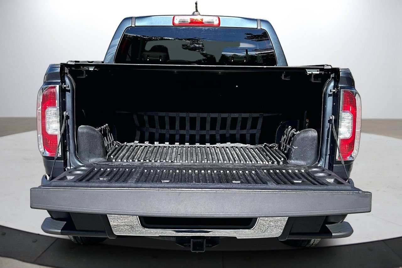 Used 2020 GMC Canyon SLE w/ Elevation Edition AWD/4WD image 24