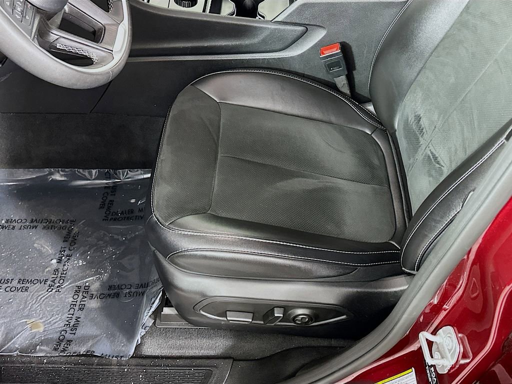 Certified 2024 Jeep Grand Cherokee Altitude image 29