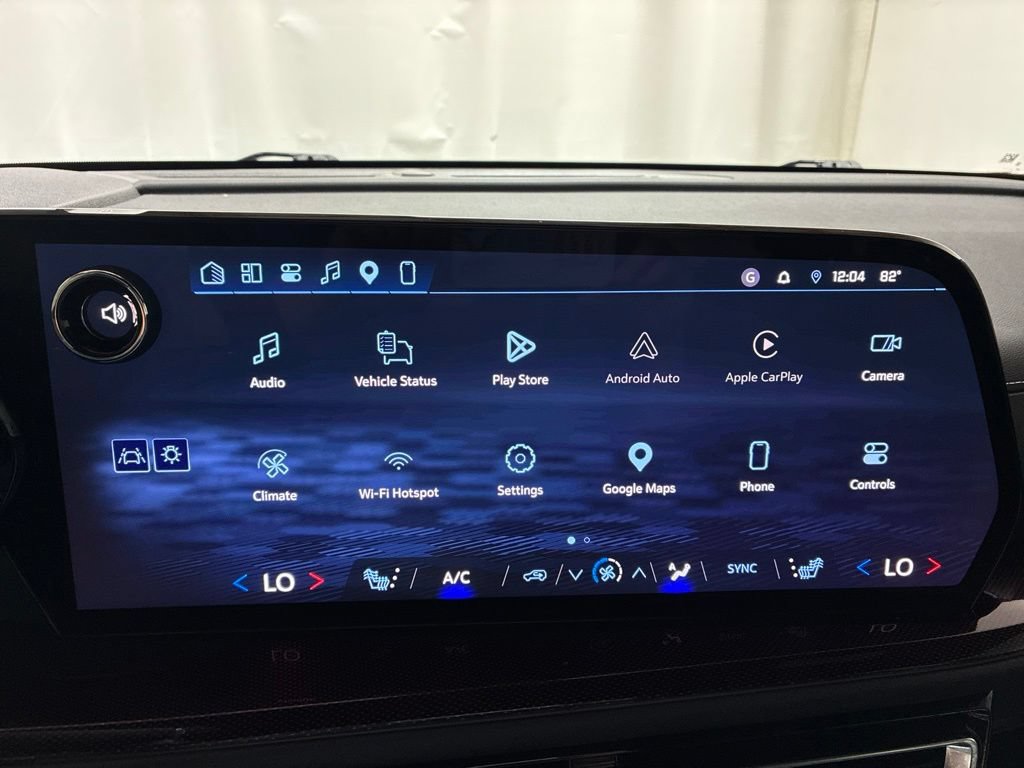 Used 2025 Chevrolet Traverse Z71 w/ Driver Confidence Package AWD/4WD image 19