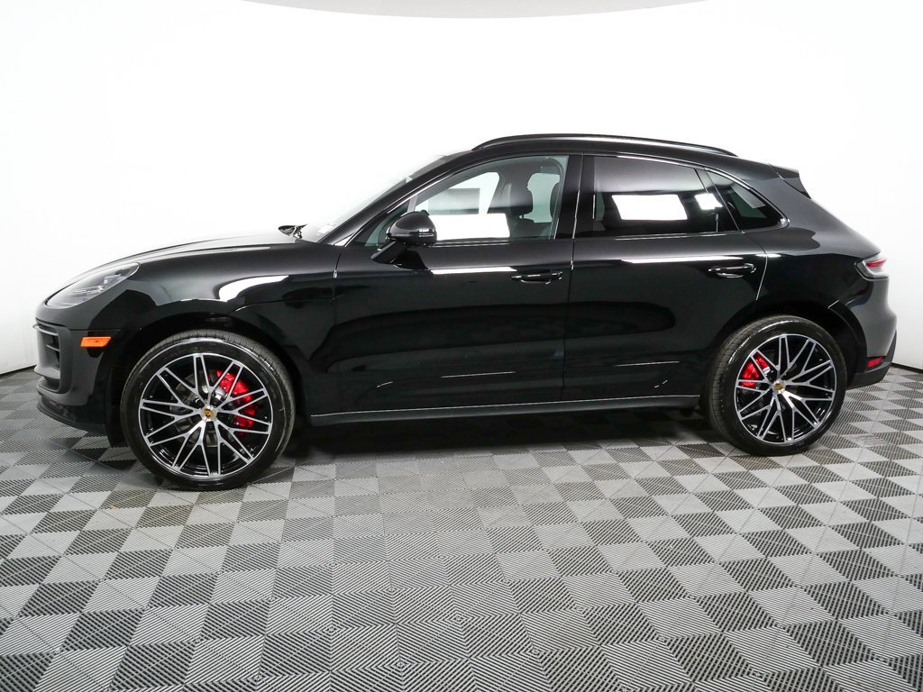 New 2026 Porsche Macan S image 2