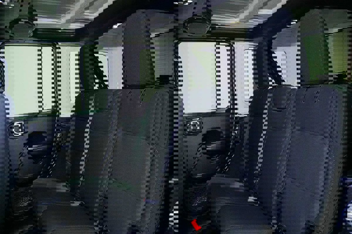 Used 2021 Jeep Wrangler Unlimited Sport image 20