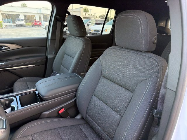 New 2027 Chevrolet Traverse LT w/ Driver Confidence Package FWD image 19