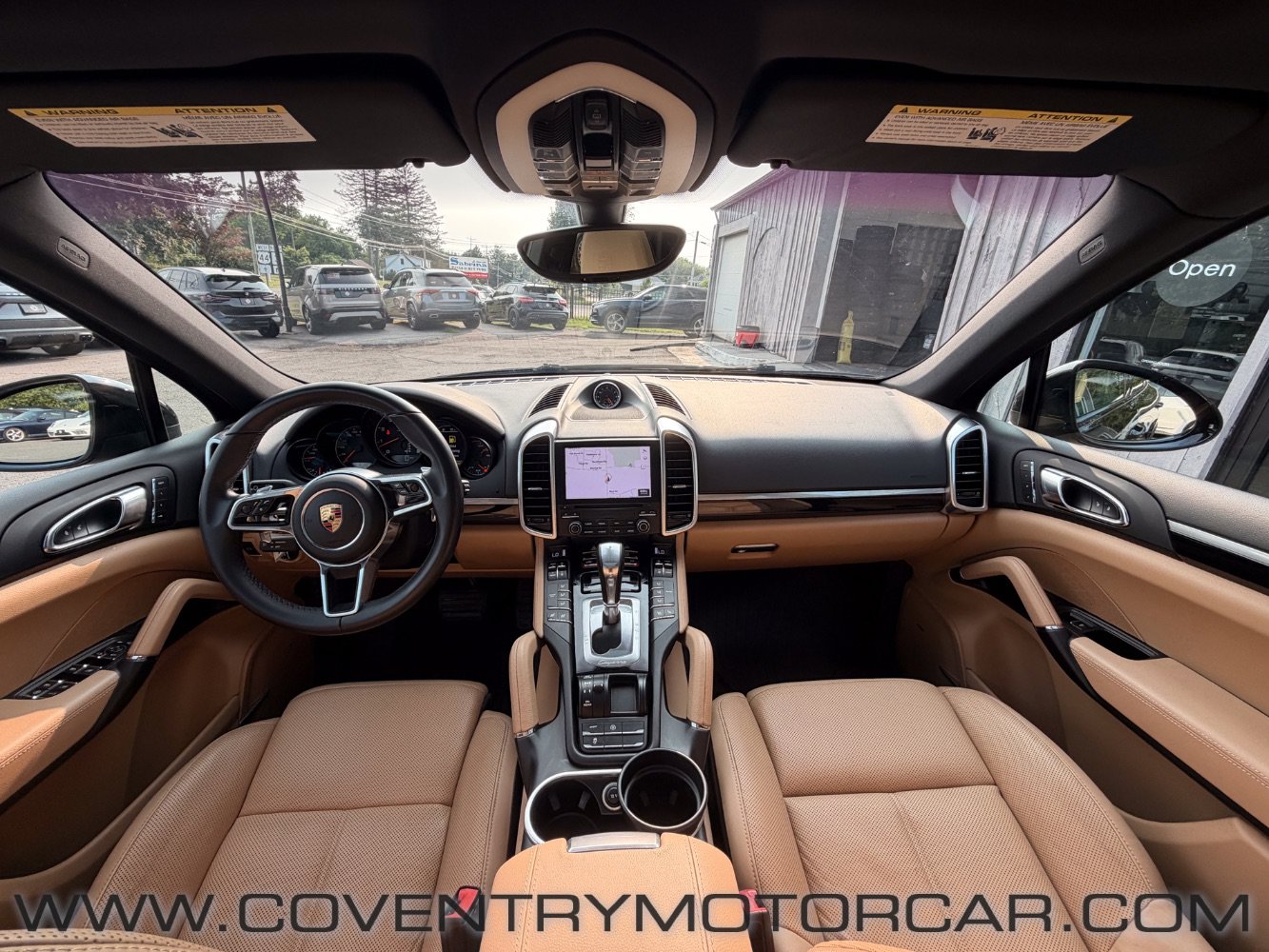 Used 2018 Porsche Cayenne Platinum Edition AWD/4WD image 29