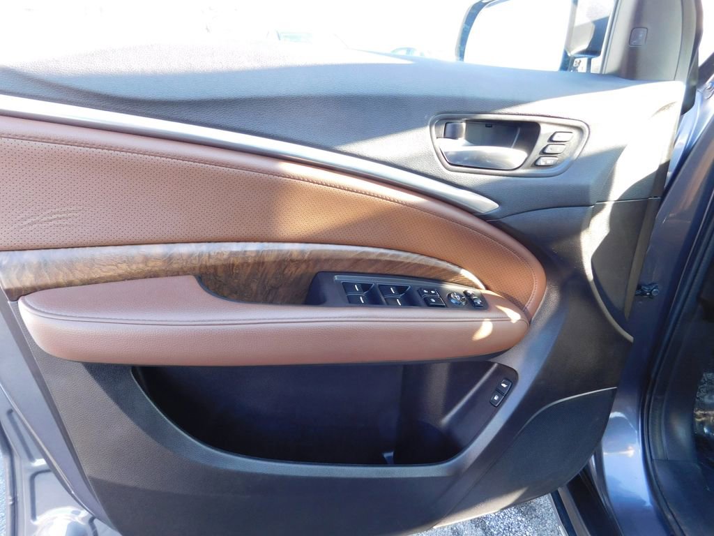 Used 2019 Acura MDX SH-AWD w/ Technology Package image 16
