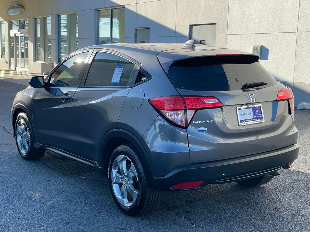 Certified 2017 Honda HR-V LX image 4