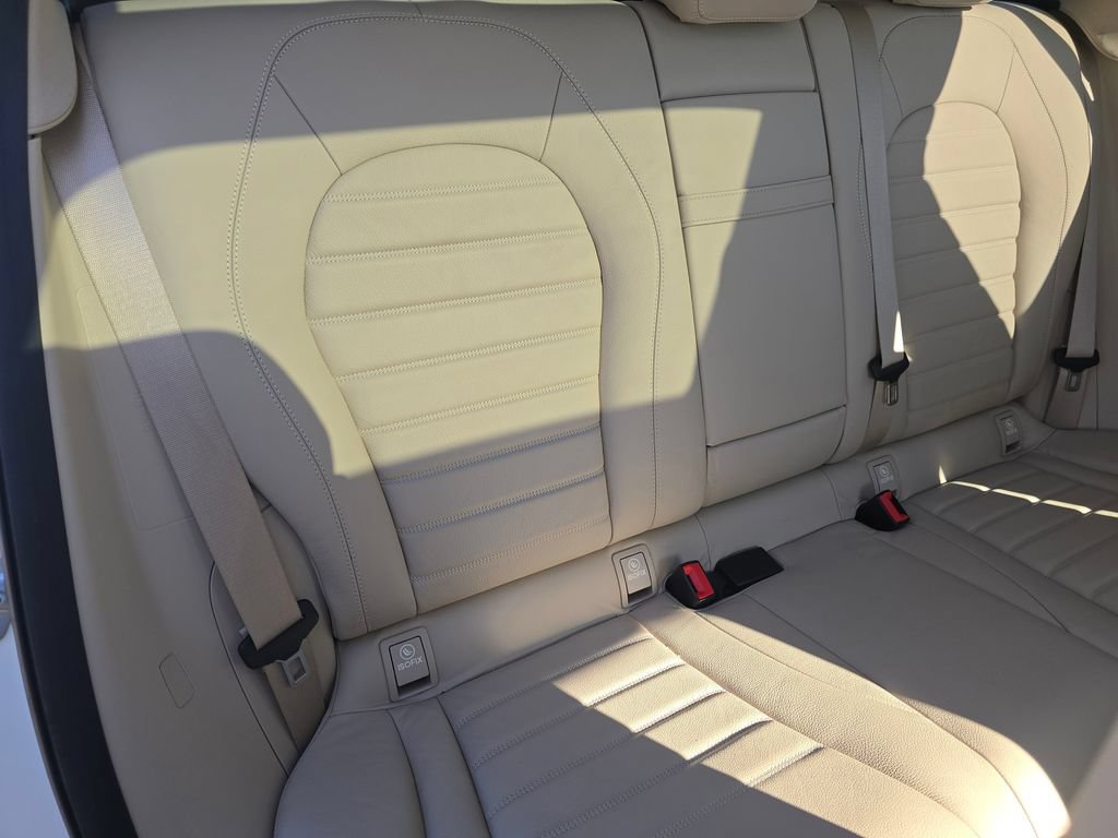 Used 2020 Mercedes-Benz GLC 300 4MATIC image 21