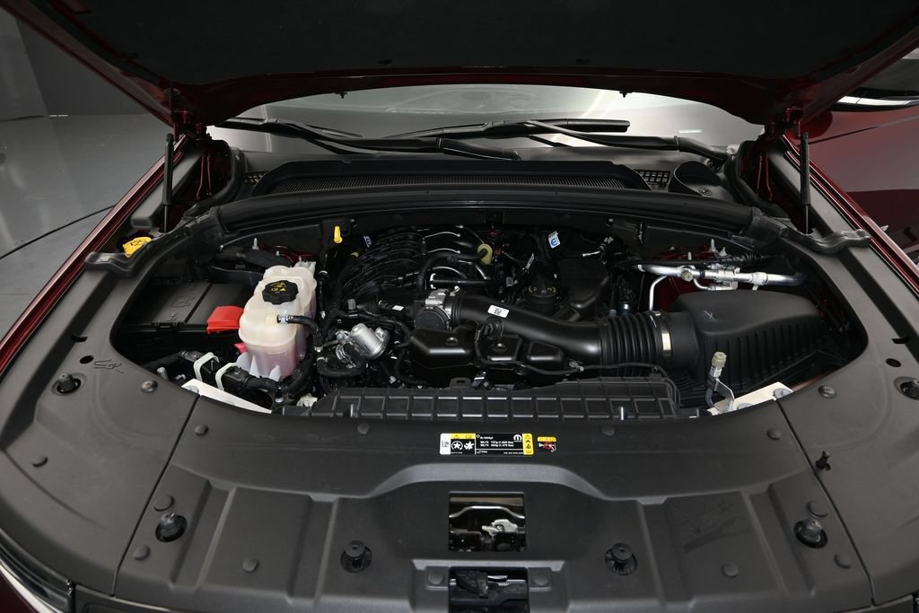 Used 2023 Jeep Grand Cherokee L Limited RWD image 16