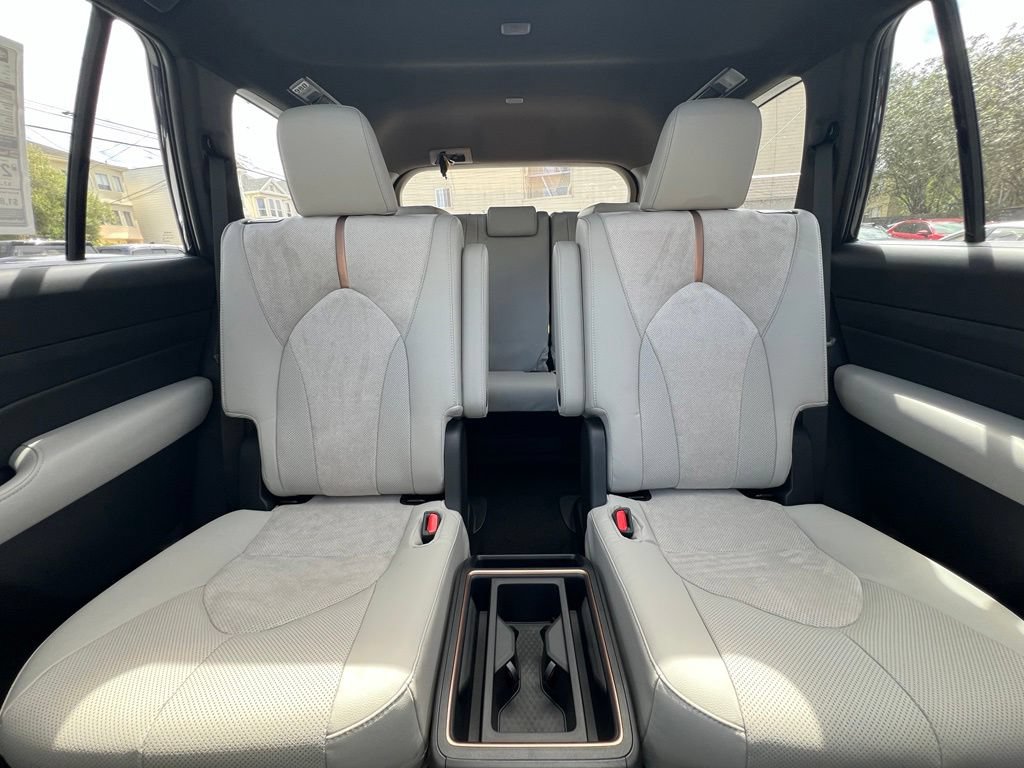 Certified 2026 Toyota Grand Highlander AWD Hybrid image 16