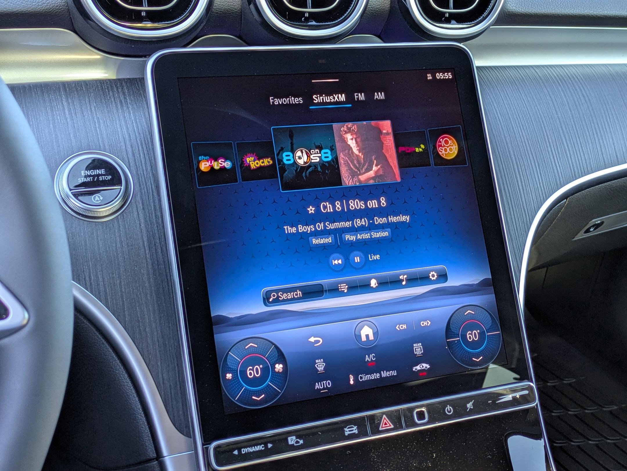 Used 2025 Mercedes-Benz C 300 4MATIC Sedan image 23