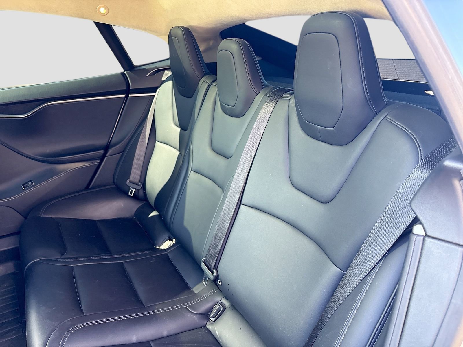 Used 2018 Tesla Model S 75D image 24