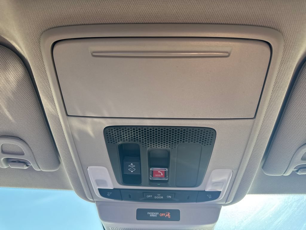 Certified 2024 Honda Accord EX image 28