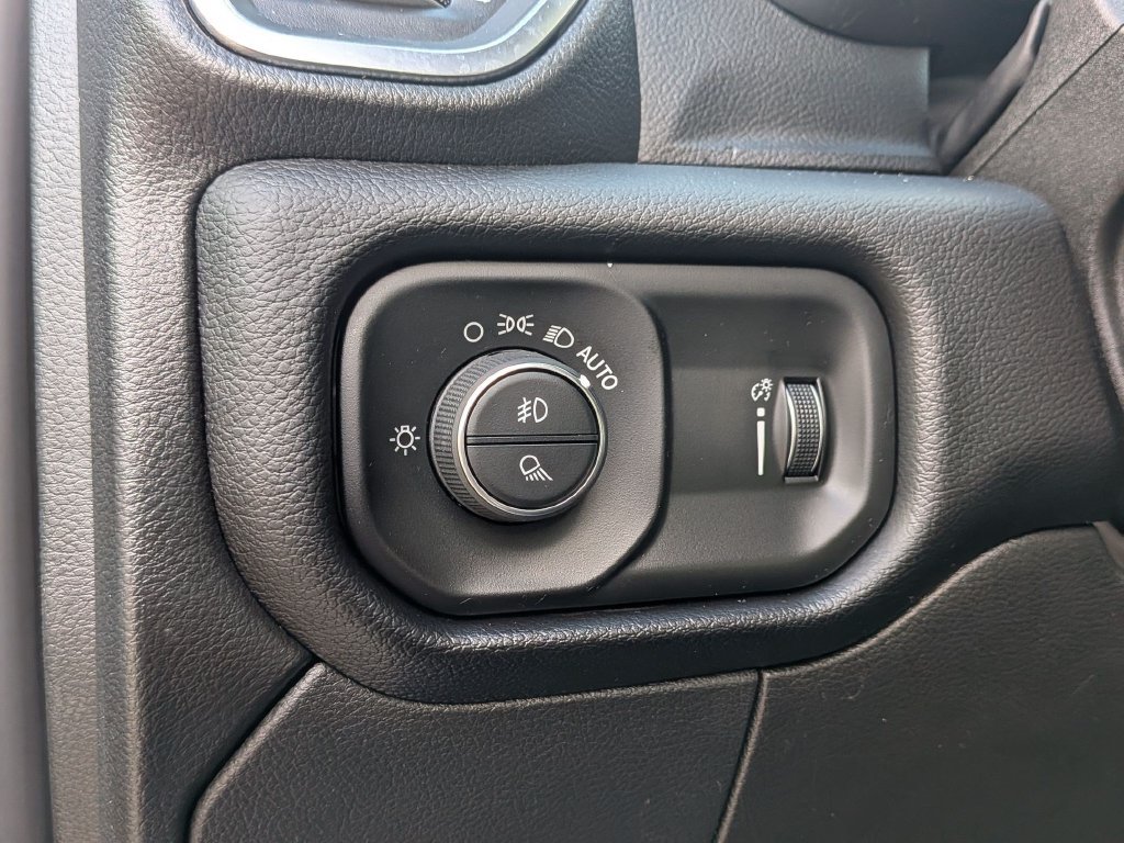 Used 2026 RAM 2500 Big Horn AWD/4WD image 12