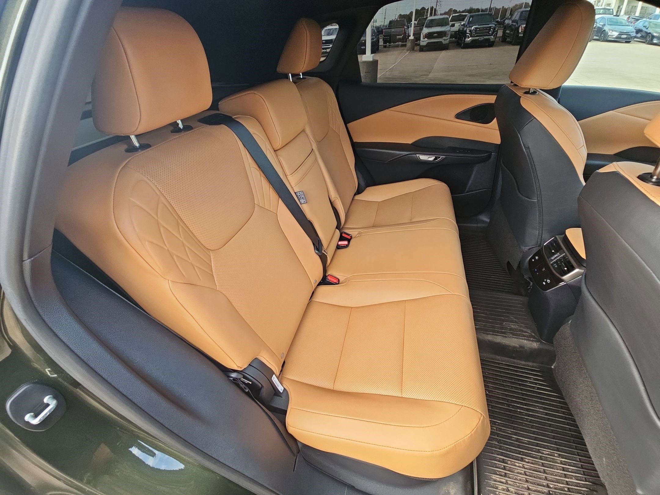 Used 2023 Lexus RX 350 Premium w/ Cold Area Package image 56