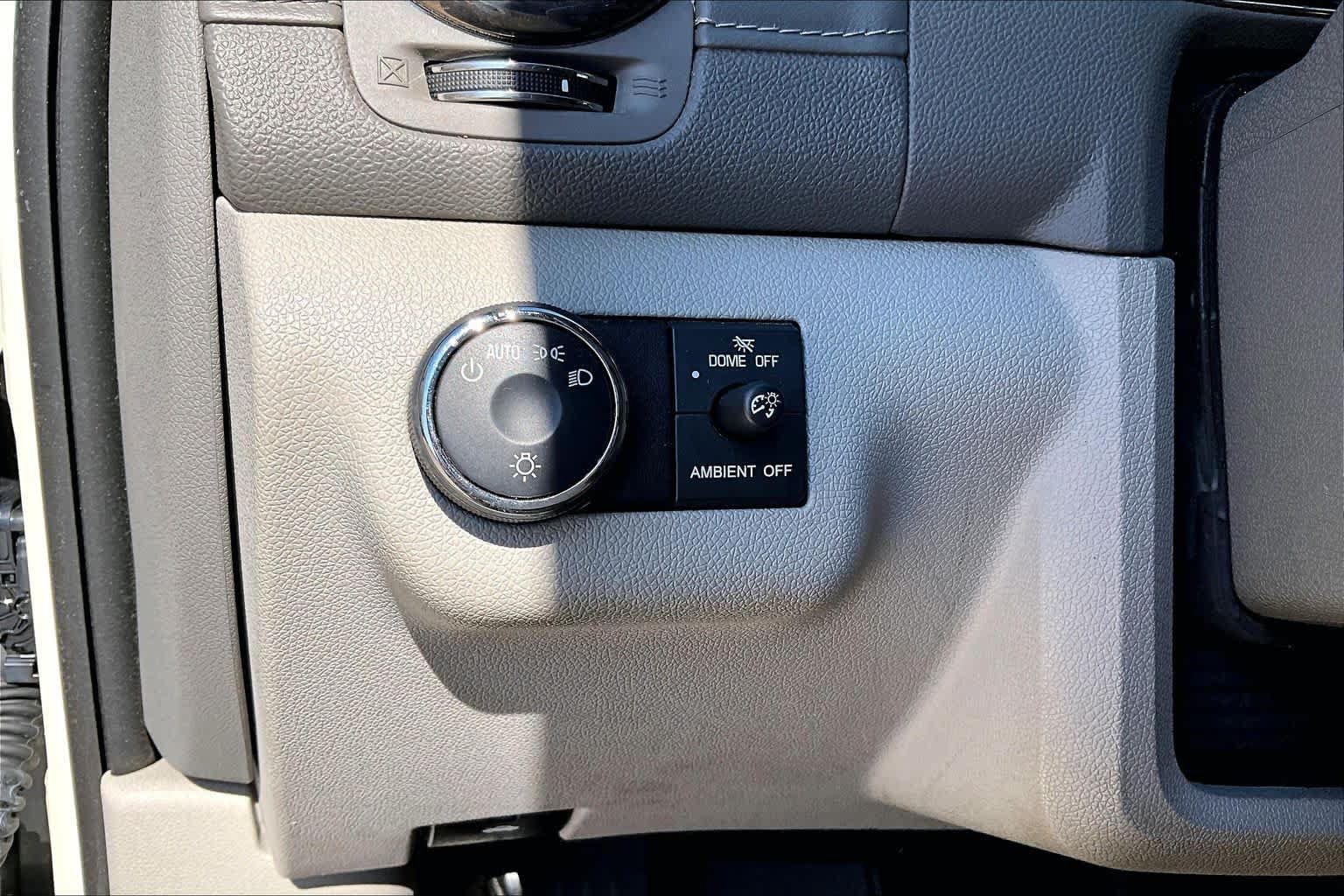 Used 2013 Buick Enclave Premium FWD image 34