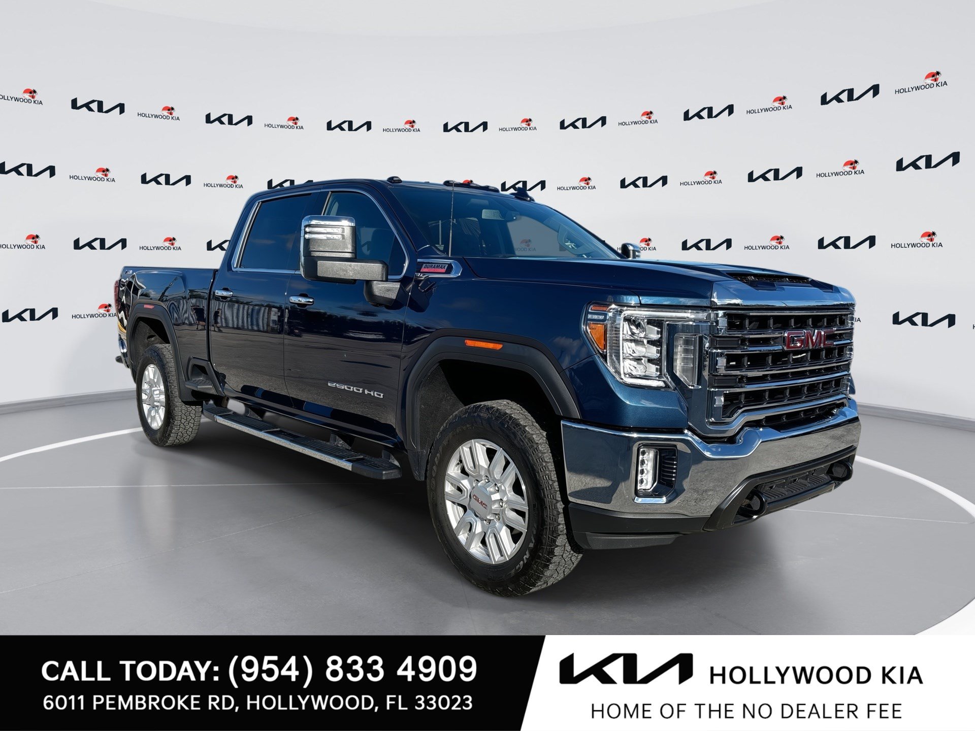Used 2023 GMC Sierra 2500 SLT AWD/4WD image 1