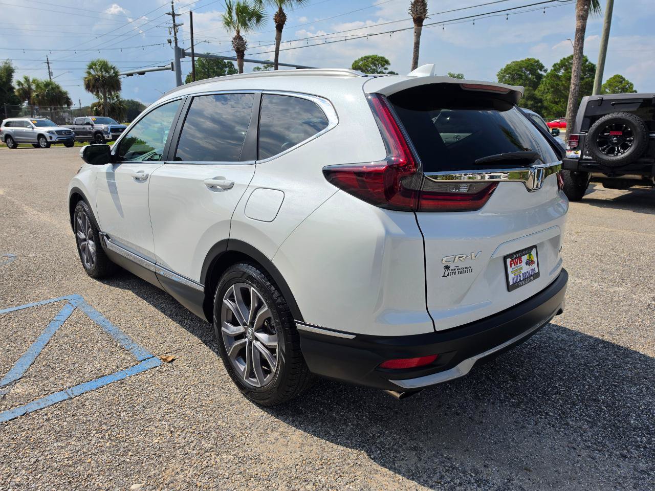Used 2020 Honda CR-V Touring image 3