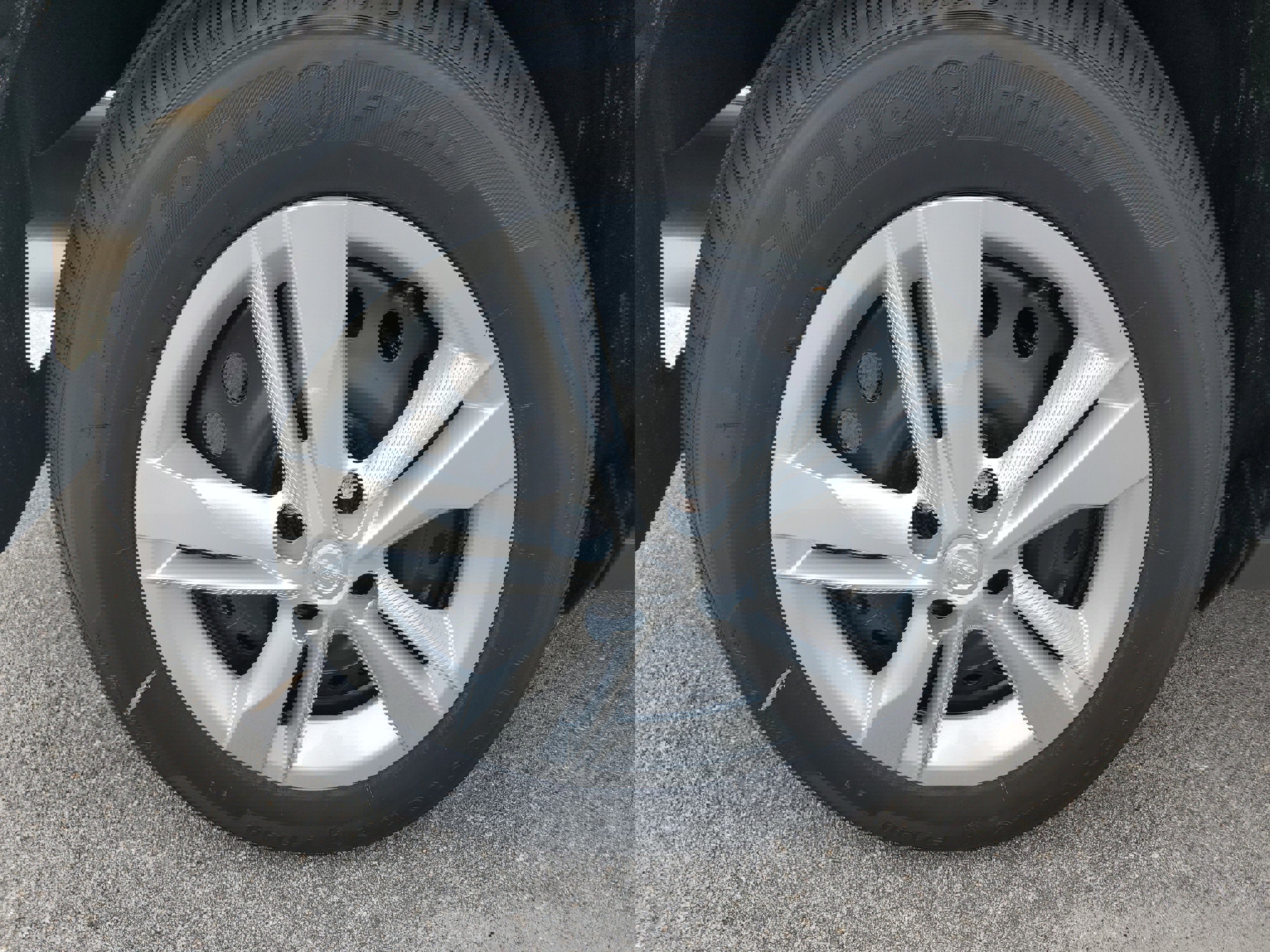 New 2025 Nissan Kicks Play S image 7