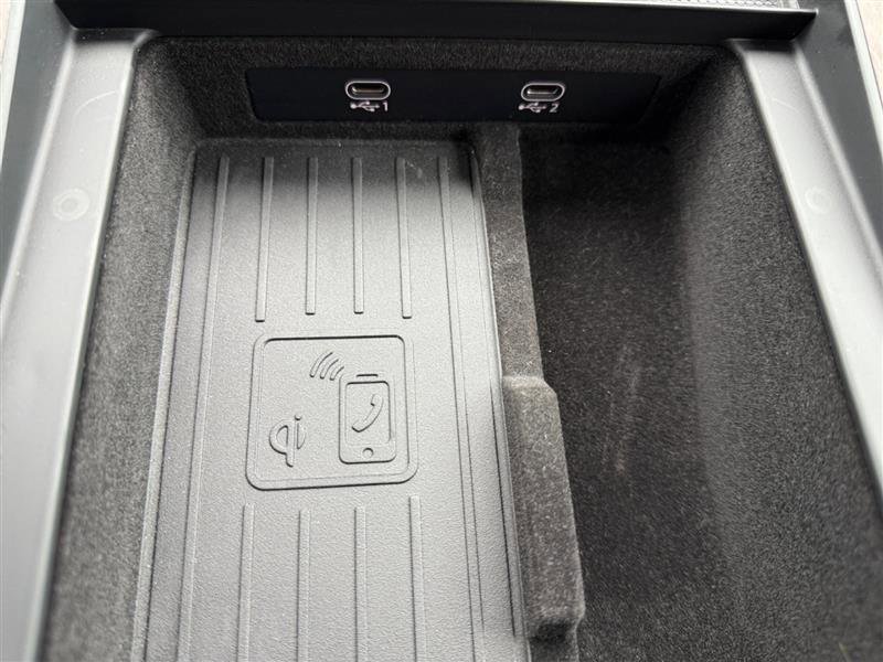 Used 2024 Audi Q8 Premium Plus w/ Premium Plus Package image 24