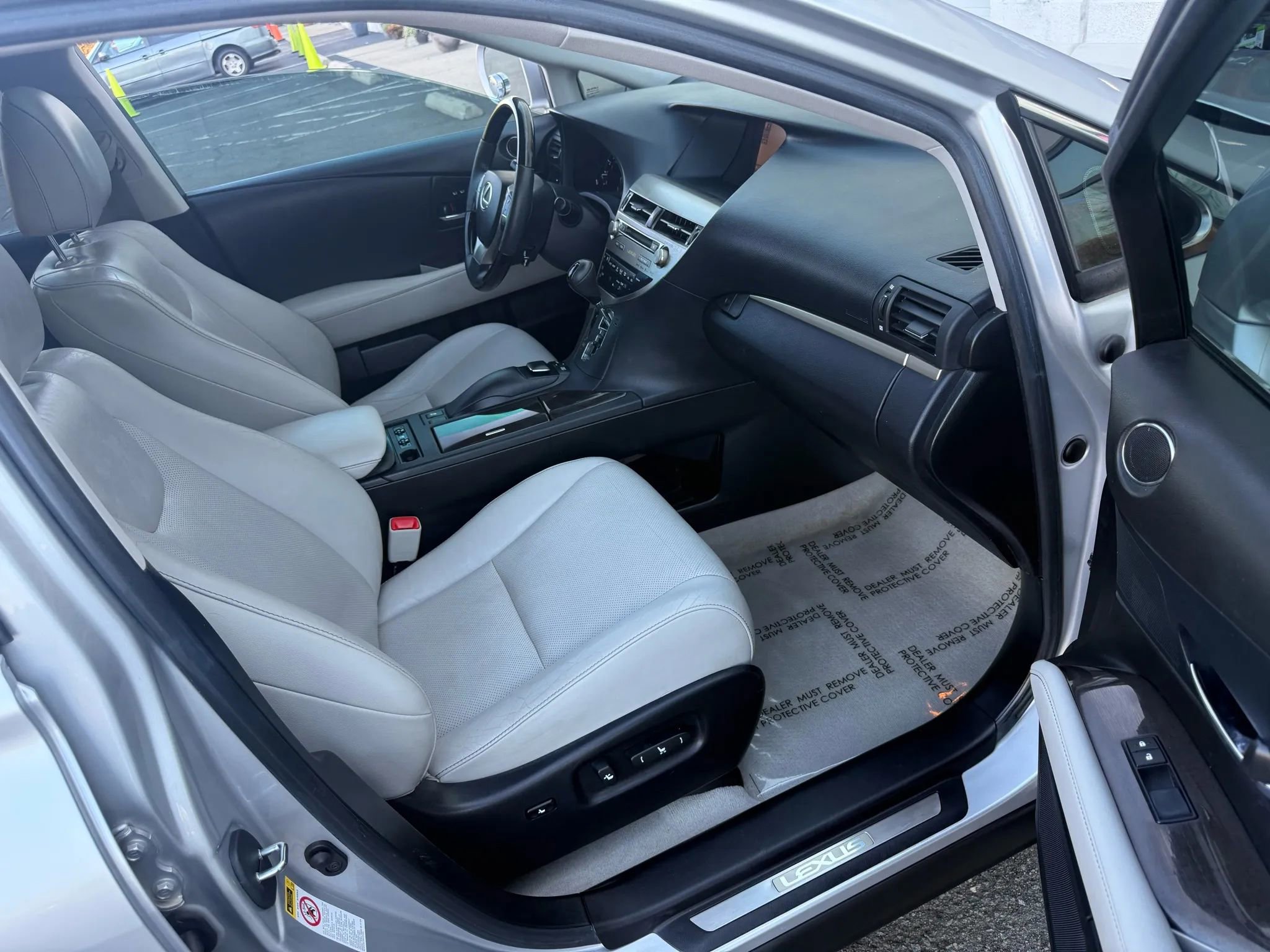 Used 2013 Lexus RX 350 FWD w/ Navigation Pkg image 18