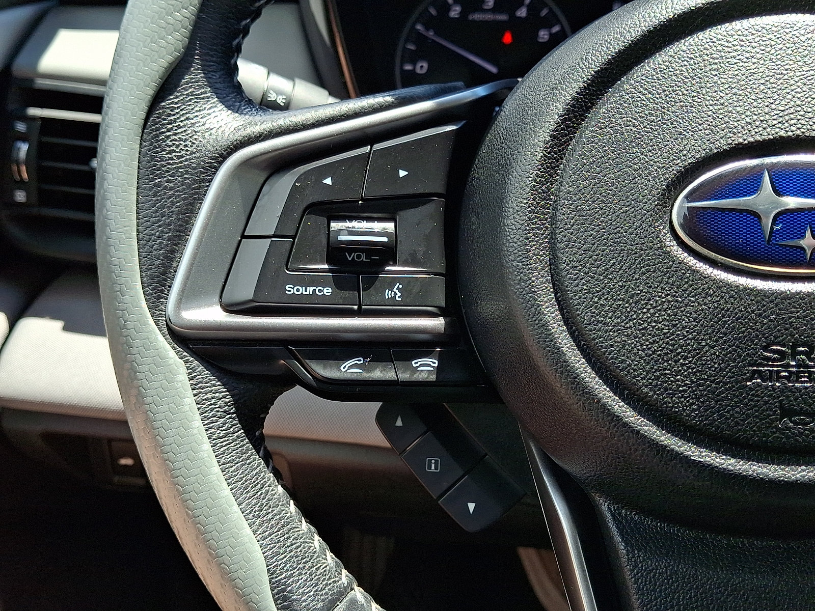 Used 2020 Subaru Legacy Premium AWD/4WD image 21